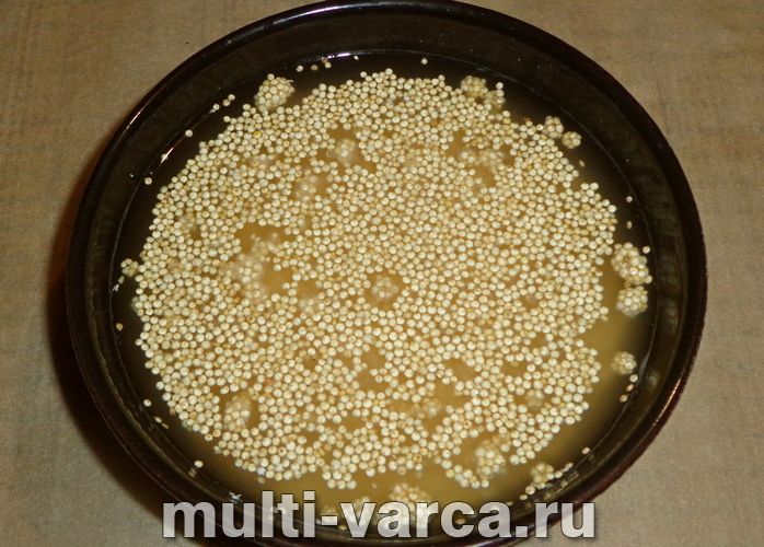 Каша з кіноа на молоці в мультиварці