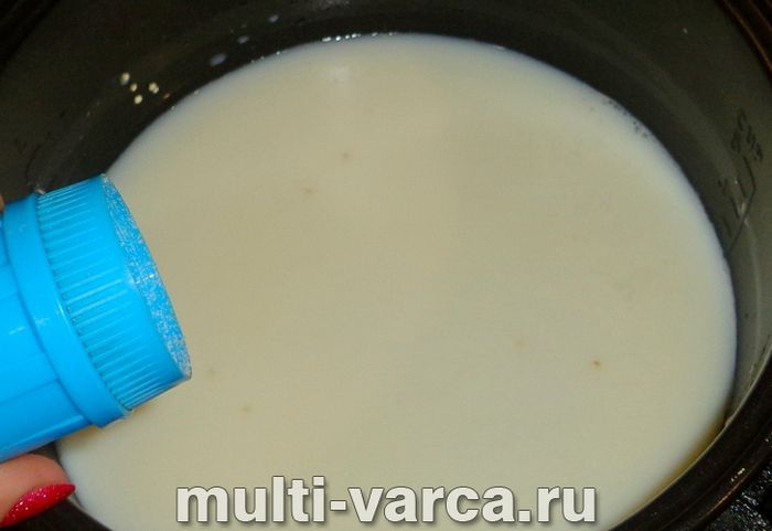 Каша з кіноа на молоці в мультиварці
