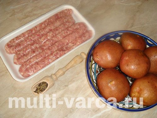 Ковбаски-гриль із картоплею в мультиварці