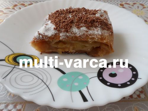 Листковий штрудель із яблуками в мультиварці