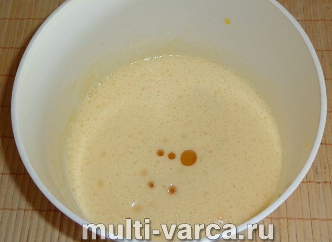 Рулет із сирним кремом