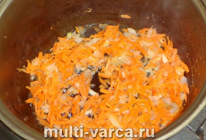 Суп із фрикадельками з індички в мультиварці