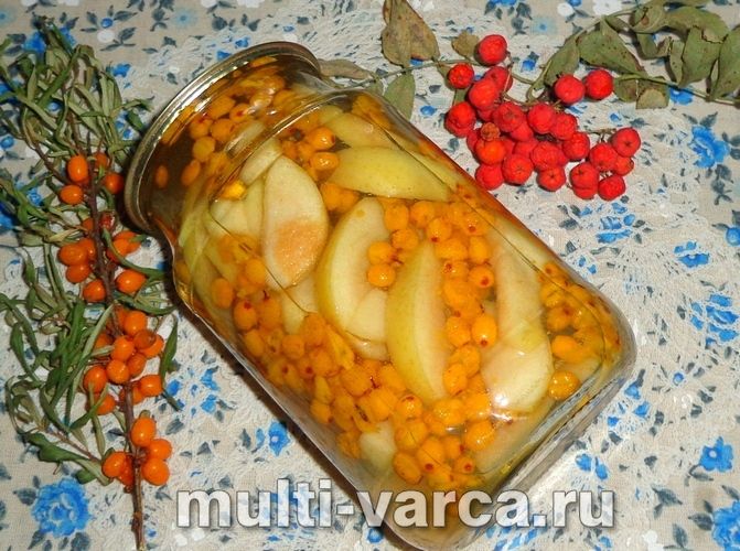 Компот з обліпихи та яблук на зиму