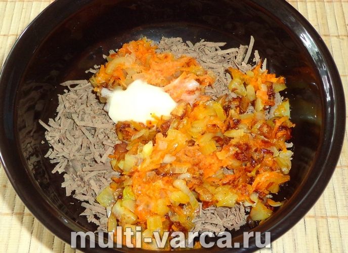 Конвертики з лаваша з печінкою в мультиварці