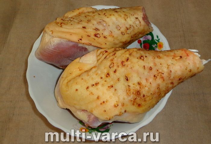 Ніжки індички в мультиварці