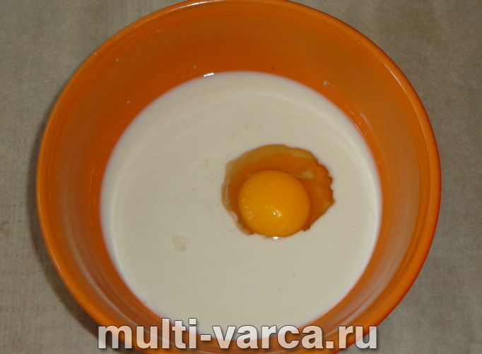 Пиріг із картоплею та грибами в мультиварці