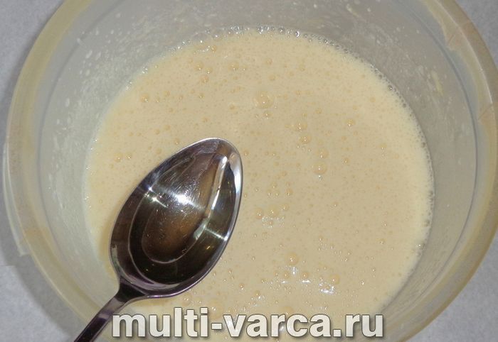 Пиріг на ряжанці в мультиварці
