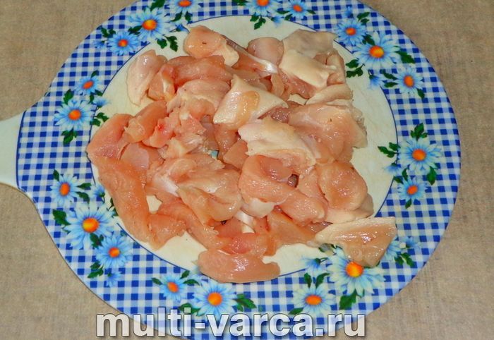 Плов із перловки з куркою в мультиварці