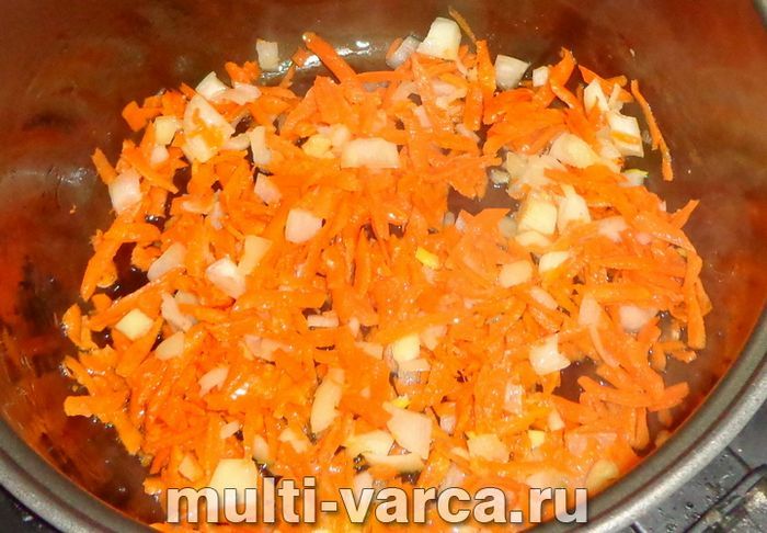 Плов із перловки з куркою в мультиварці