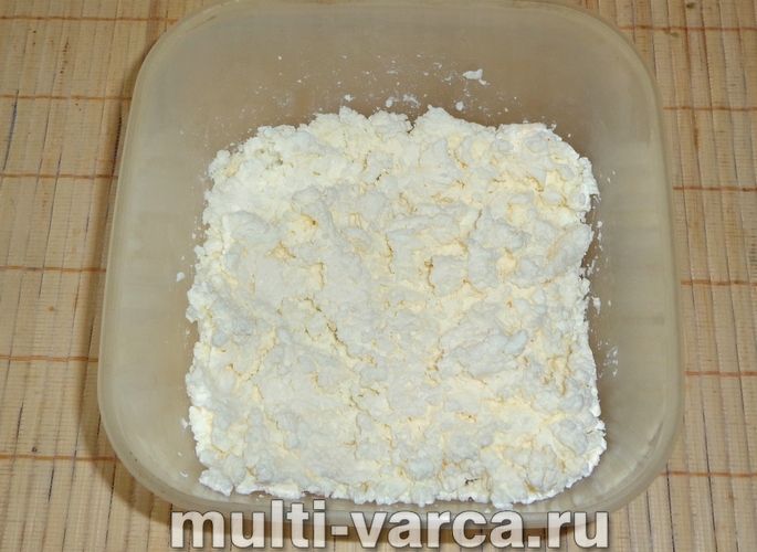 Сирна запіканка на пару в мультиварці