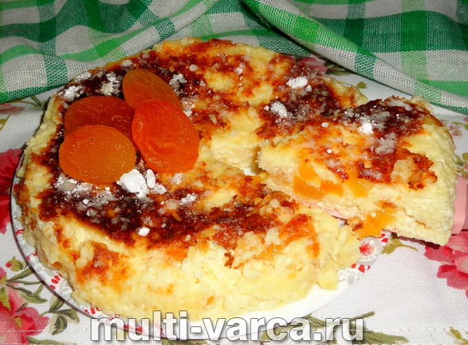Сирна запіканка з курагою в мультиварці