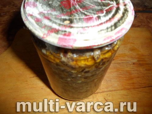 Грибна ікра з помідорами та часником