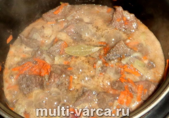 Яловичина в пиві в мультиварці