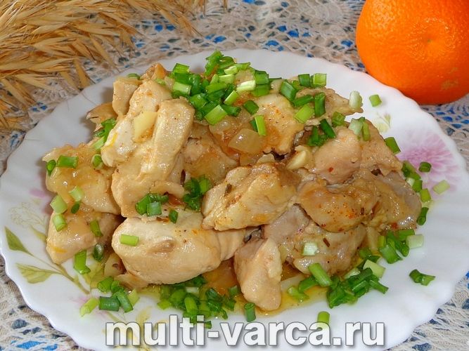 Курка у вершковому соусі в мультиварці