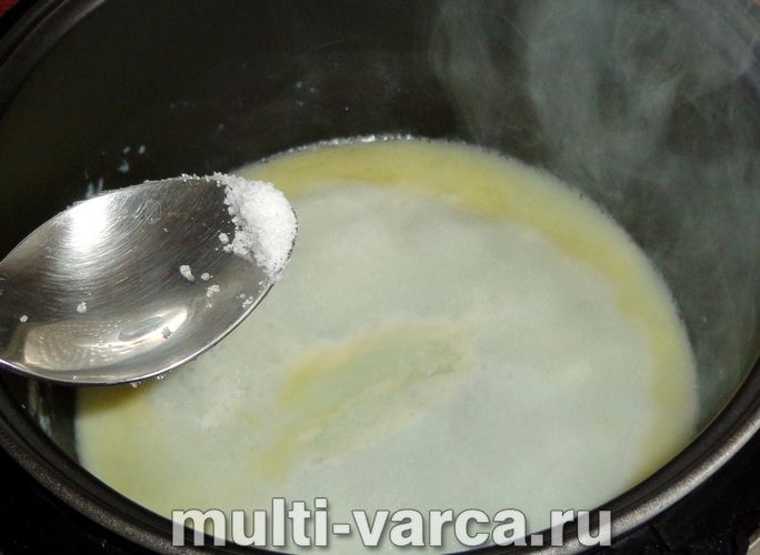 Молочна локшина в мультиварці