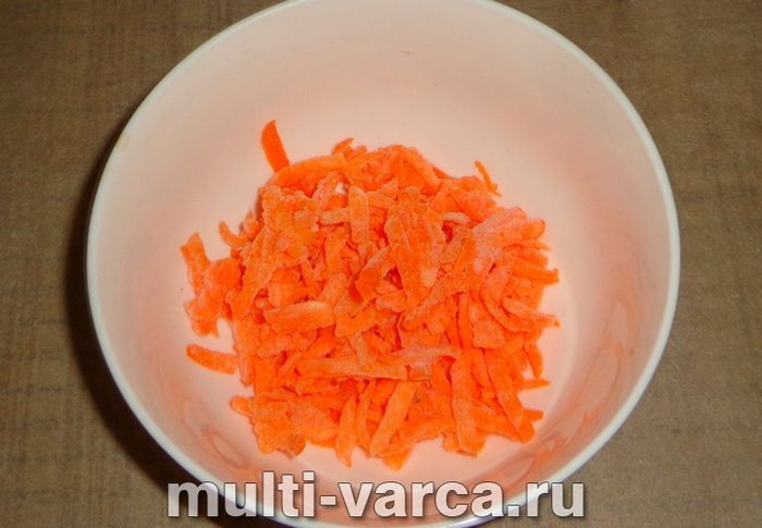 Плов з айвою в мультиварці