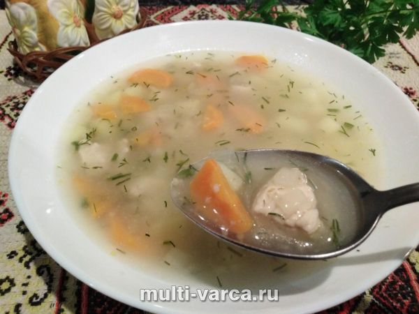 Пшеничний суп з індичкою