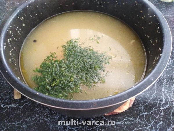 Пшеничний суп з індичкою
