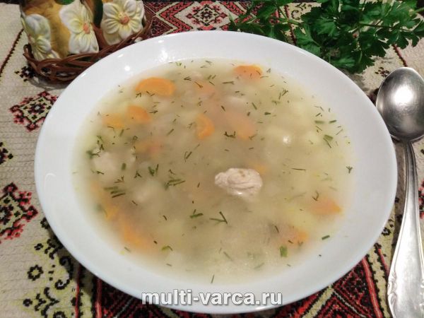 Пшеничний суп з індичкою