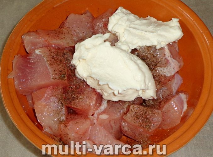 Шашлик з індички в мультиварці