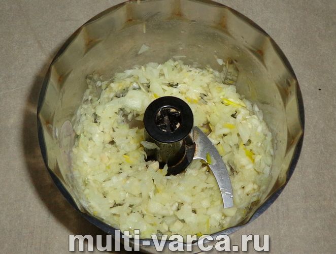 Смажена горбуша в цибулевому клярі
