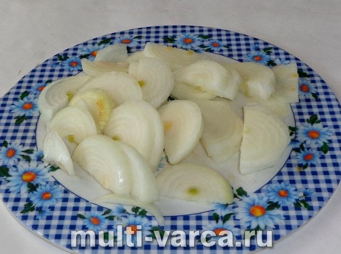 Свинина з кабачками в мультиварці