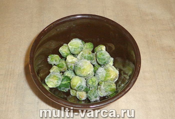 Свинячі реберця з овочами в мультиварці