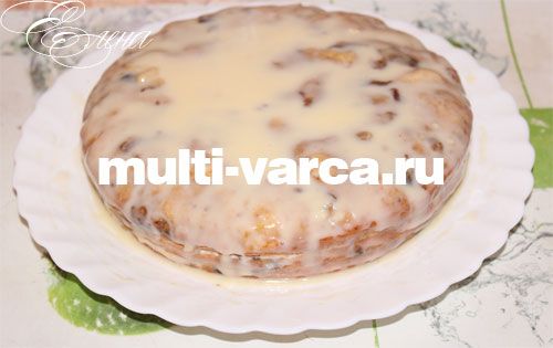 Торт із фініками в мультиварці