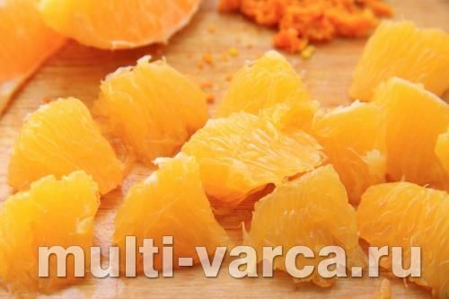 Апельсиновий бісквіт у мультиварці