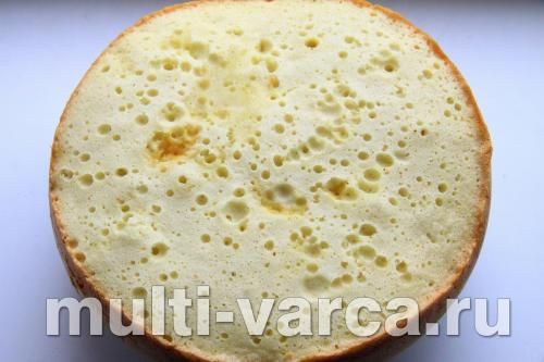 Апельсиновий бісквіт у мультиварці