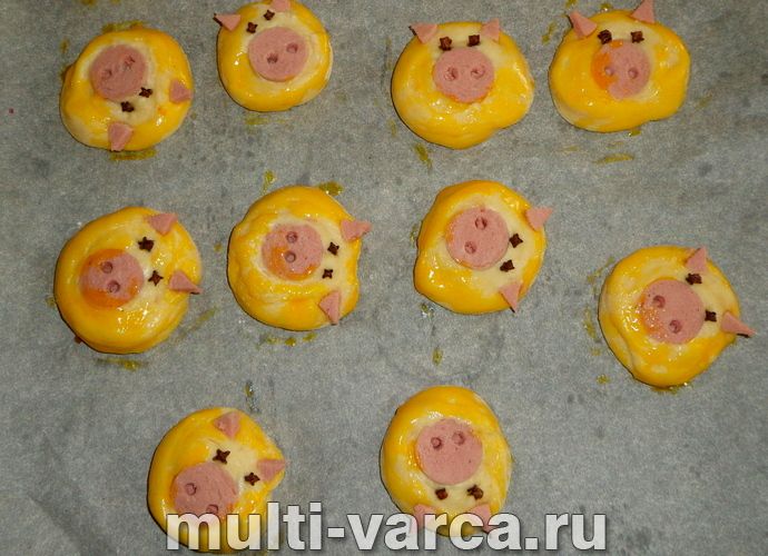 Булочки з сосисками "Поросята"