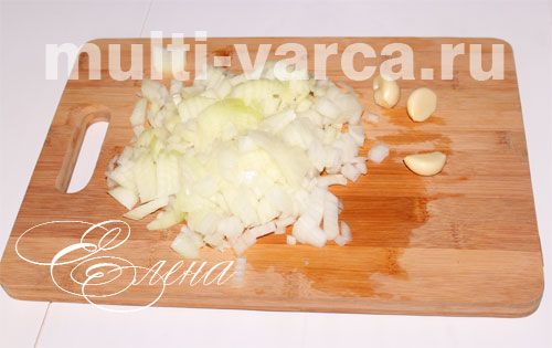 Домашня кабачкова ікра з помідорами, болгарським перцем