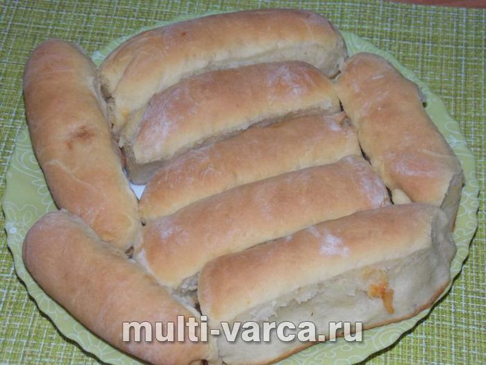 Дріжджові трубочки з капустою