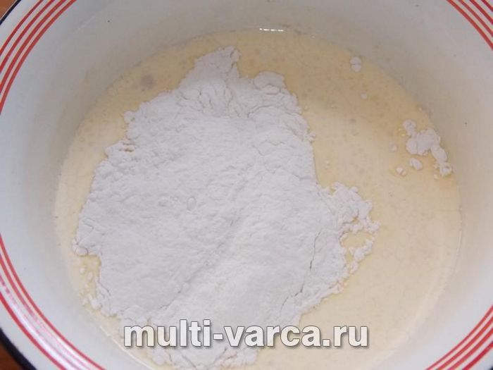 Дріжджові трубочки з капустою
