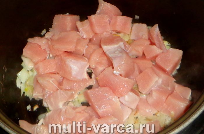 Індичка в молоці в мультиварці