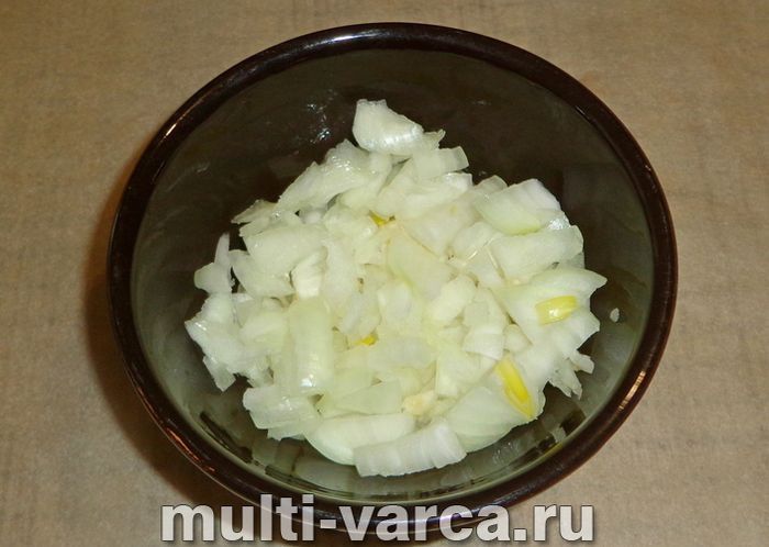Індичка з бурим рисом у мультиварці