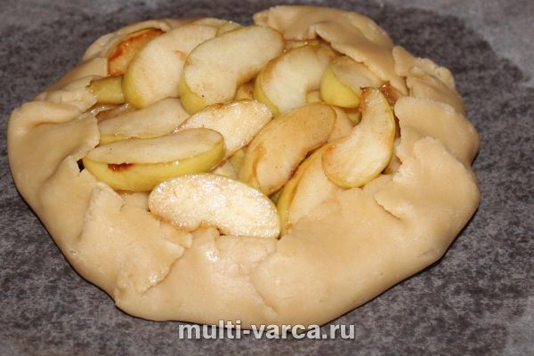 Яблучна галета з корицею