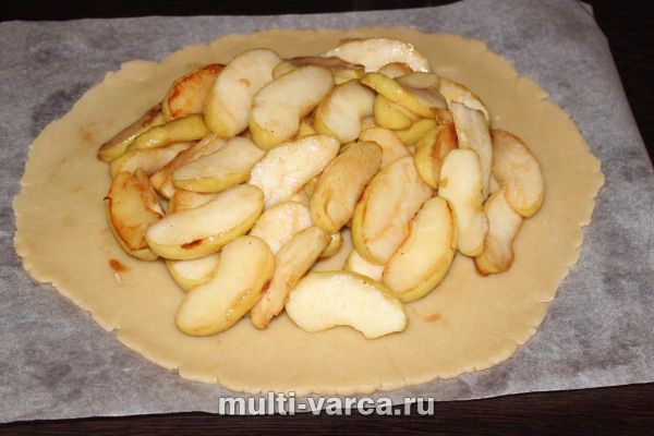 Яблучна галета з корицею