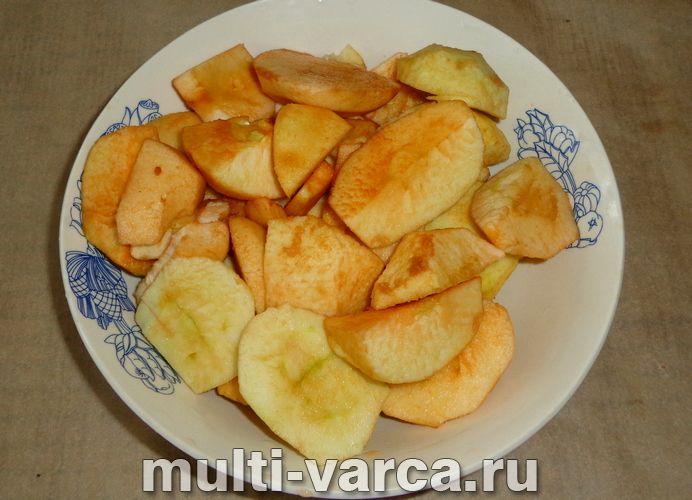 Яблучний сік на зиму в мультиварці
