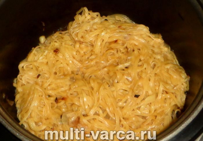 Яєчна локшина в мультиварці
