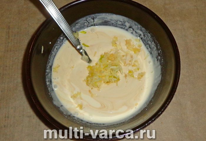 Картопляна запіканка з сосисками в духовці