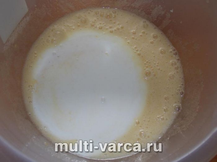 Кекс із цукатами та шоколадом