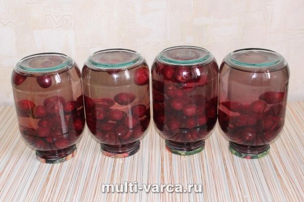 Компот із черешні на зиму