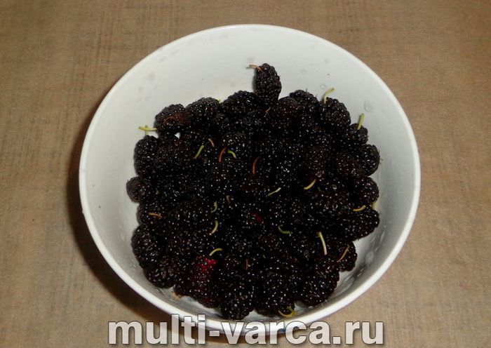 Компот із шовковиці з апельсином на зиму