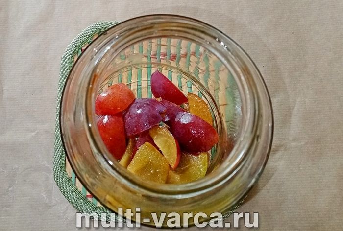 Компот зі сливи з м