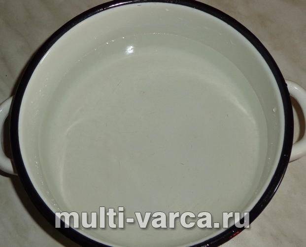 Консервовані груші в сиропі на зиму