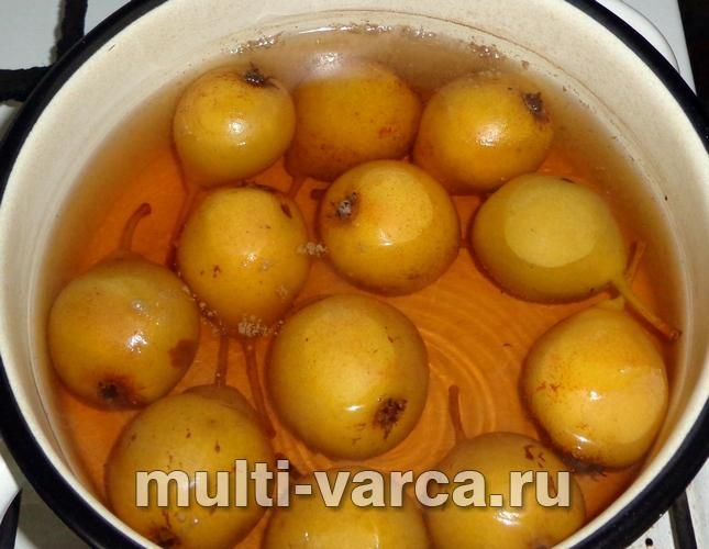 Консервовані груші в сиропі на зиму