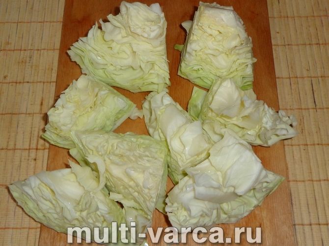 Маринована капуста з буряком на зиму