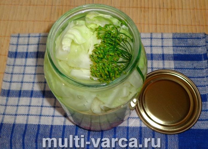 Маринована капуста з буряком на зиму