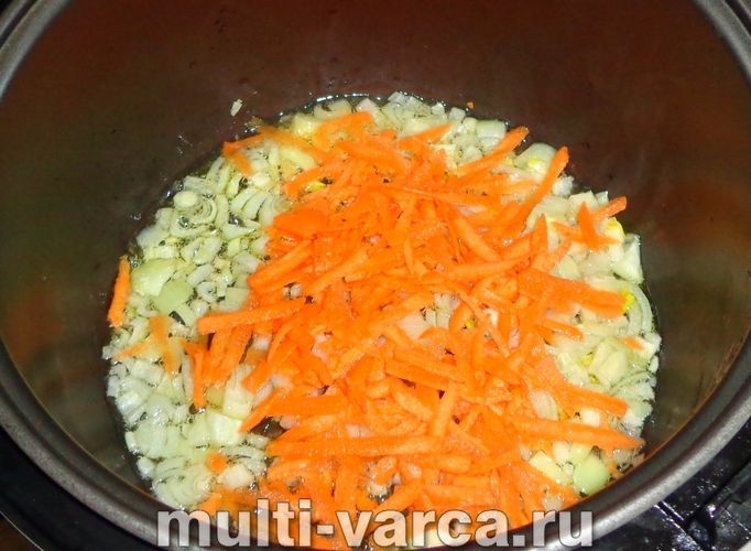 Печеня з курки в мультиварці